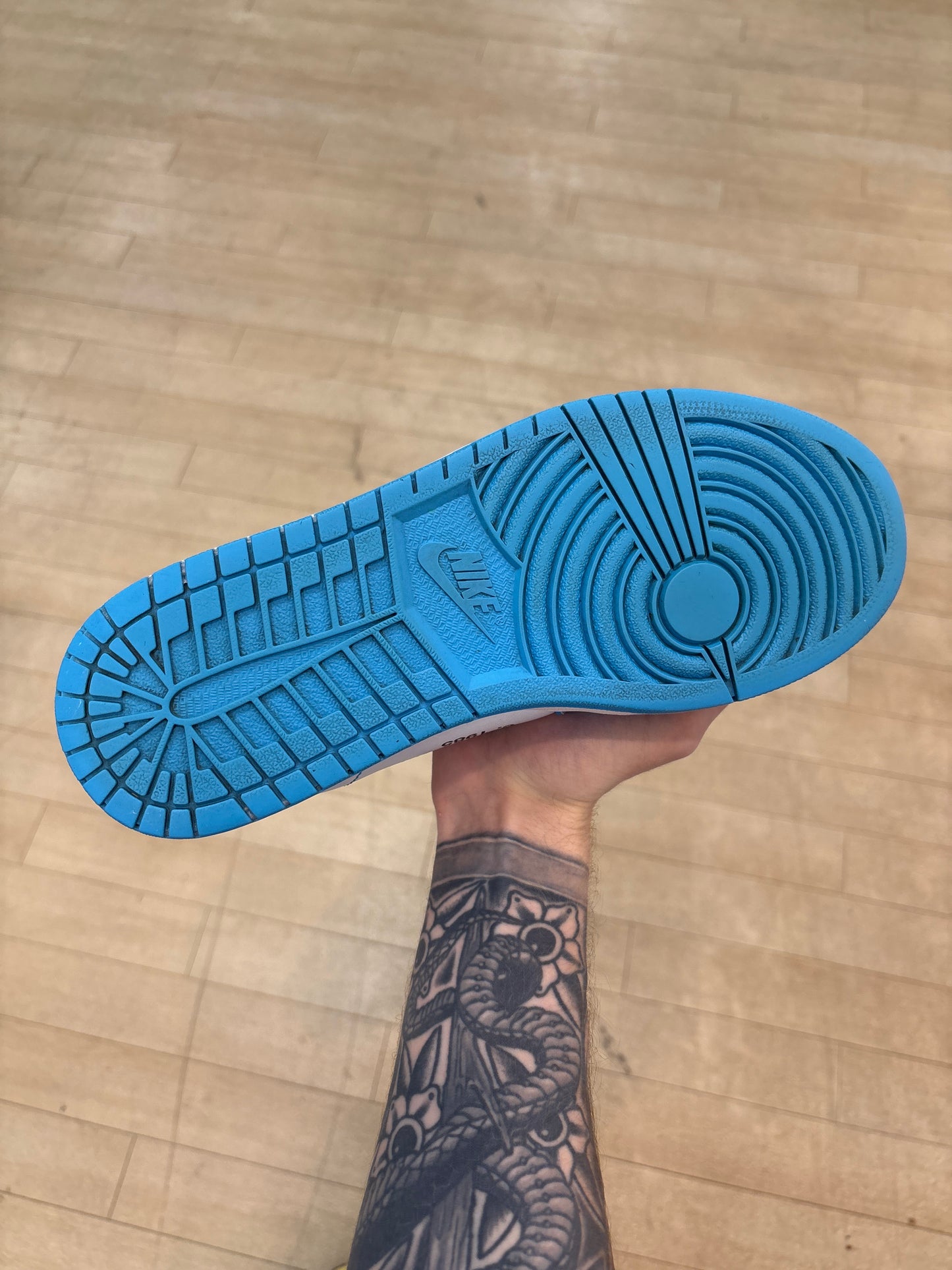 Jordan 1 High Off White UNC (Used)