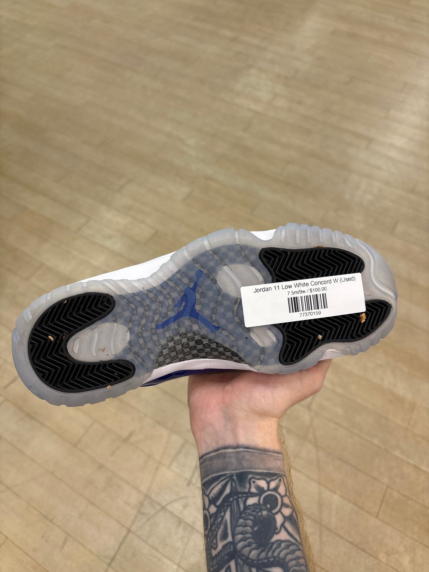 Jordan 11 Low White Concord W (Used)