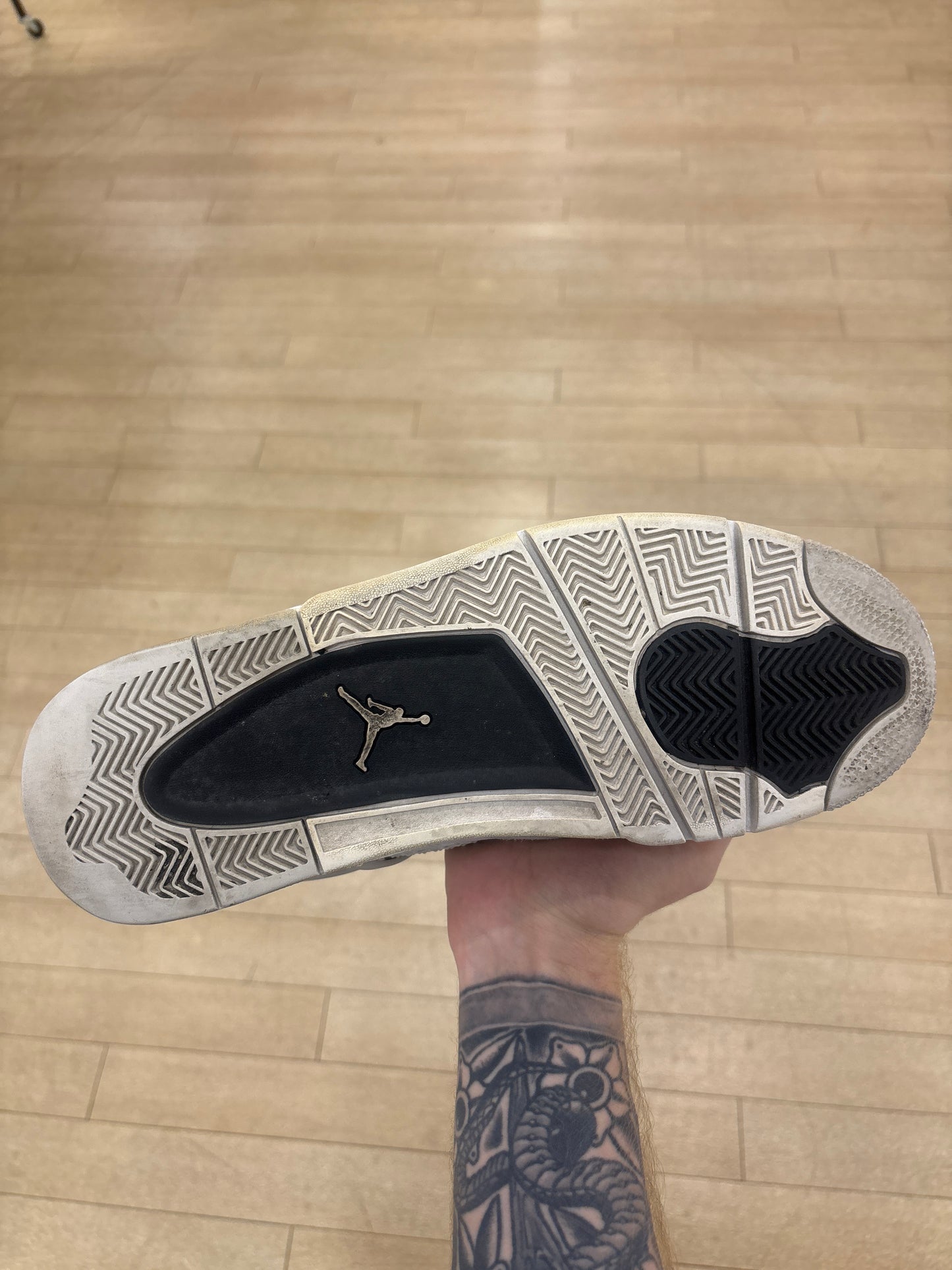 Jordan 4 Military Black (Used)