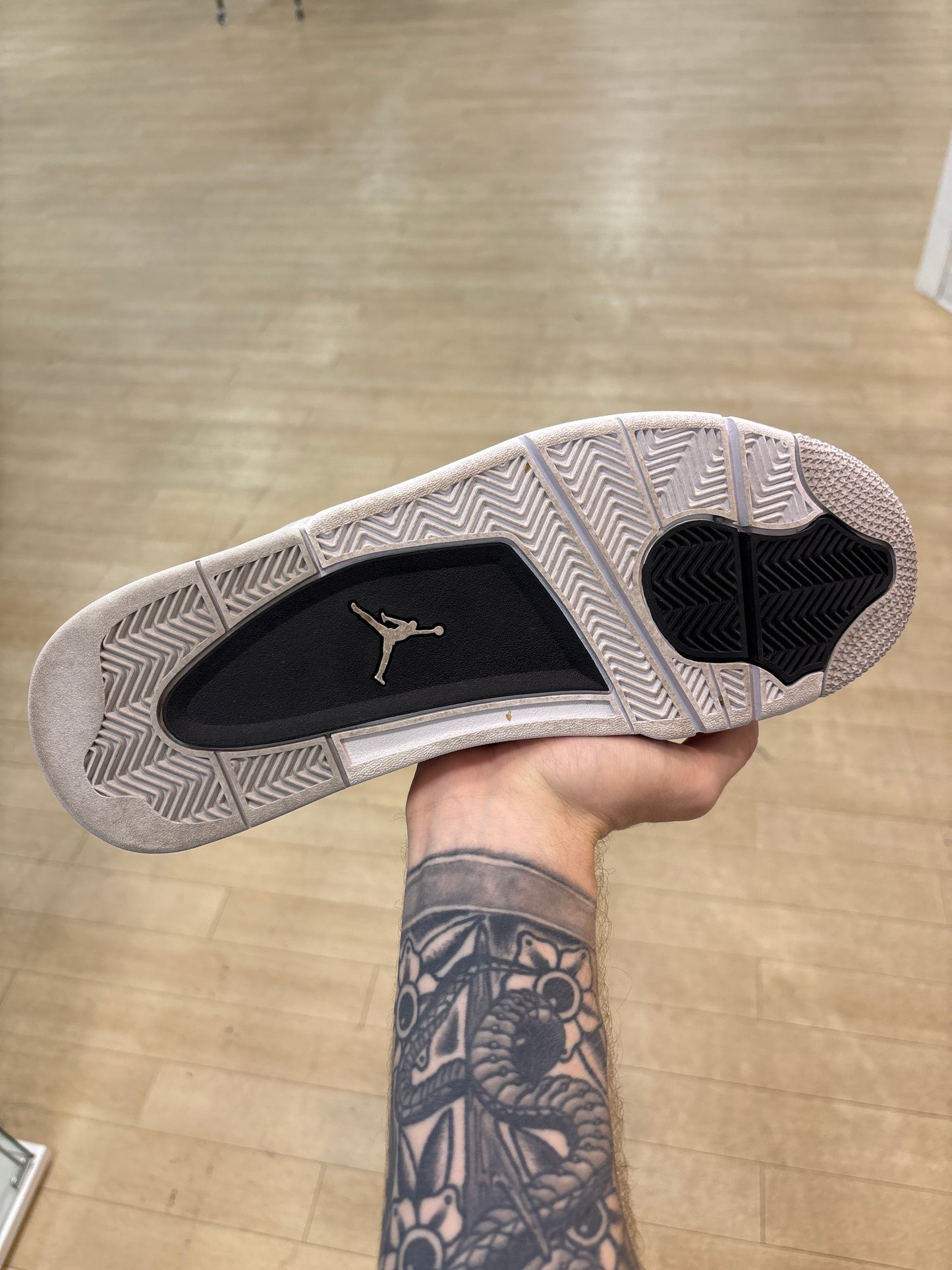 Jordan 4 Military Black (Used)