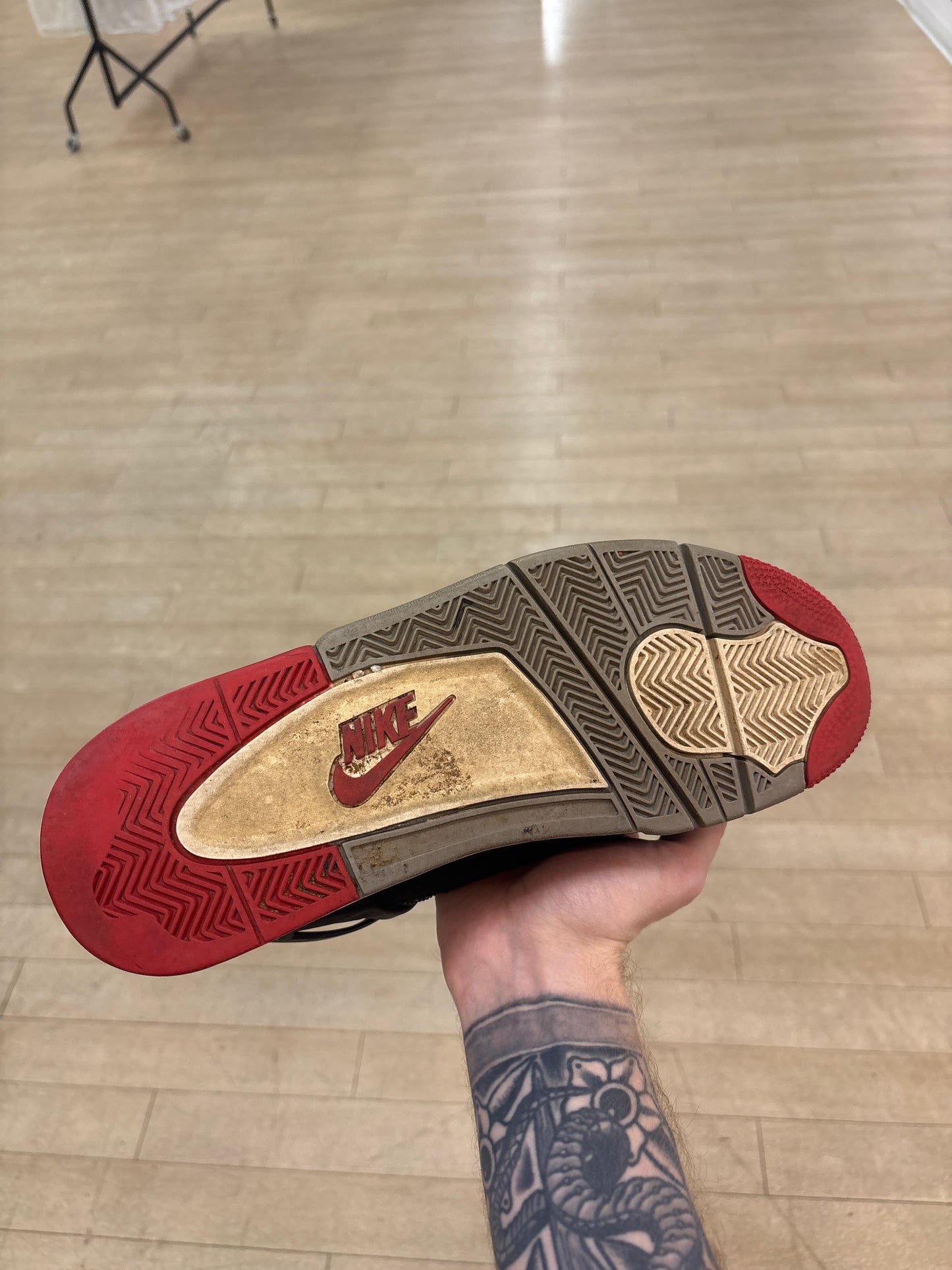 Jordan 4 Bred 2019 (Used)