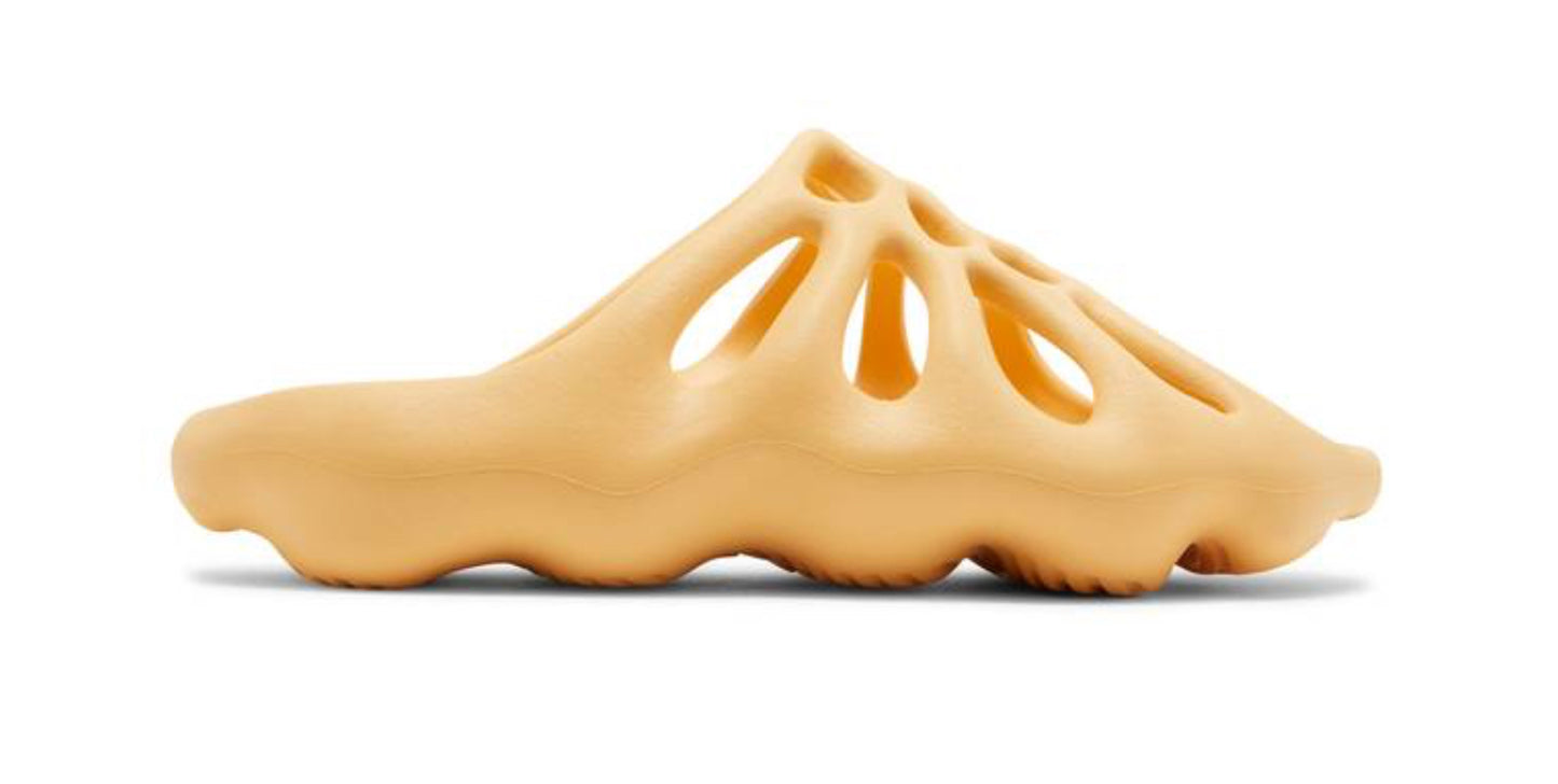 Yeezy 450 Slide Cream