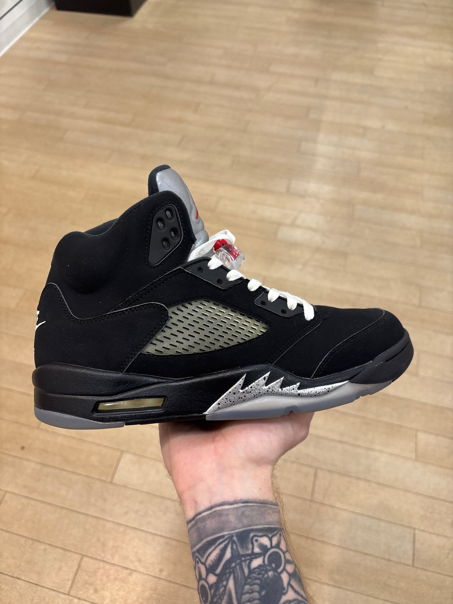 Jordan 5 Metallic 2016 (Used)