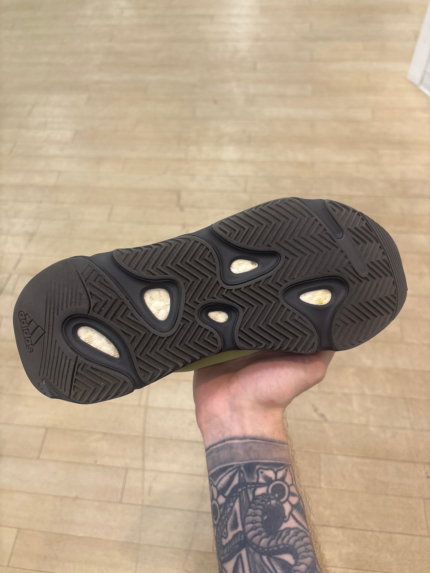 Yeezy 700 MNVN Resin (Used)