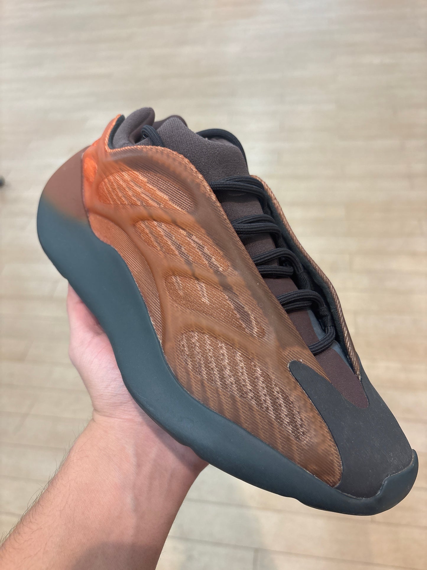 Yeezy 700 Copper Fade (Used)