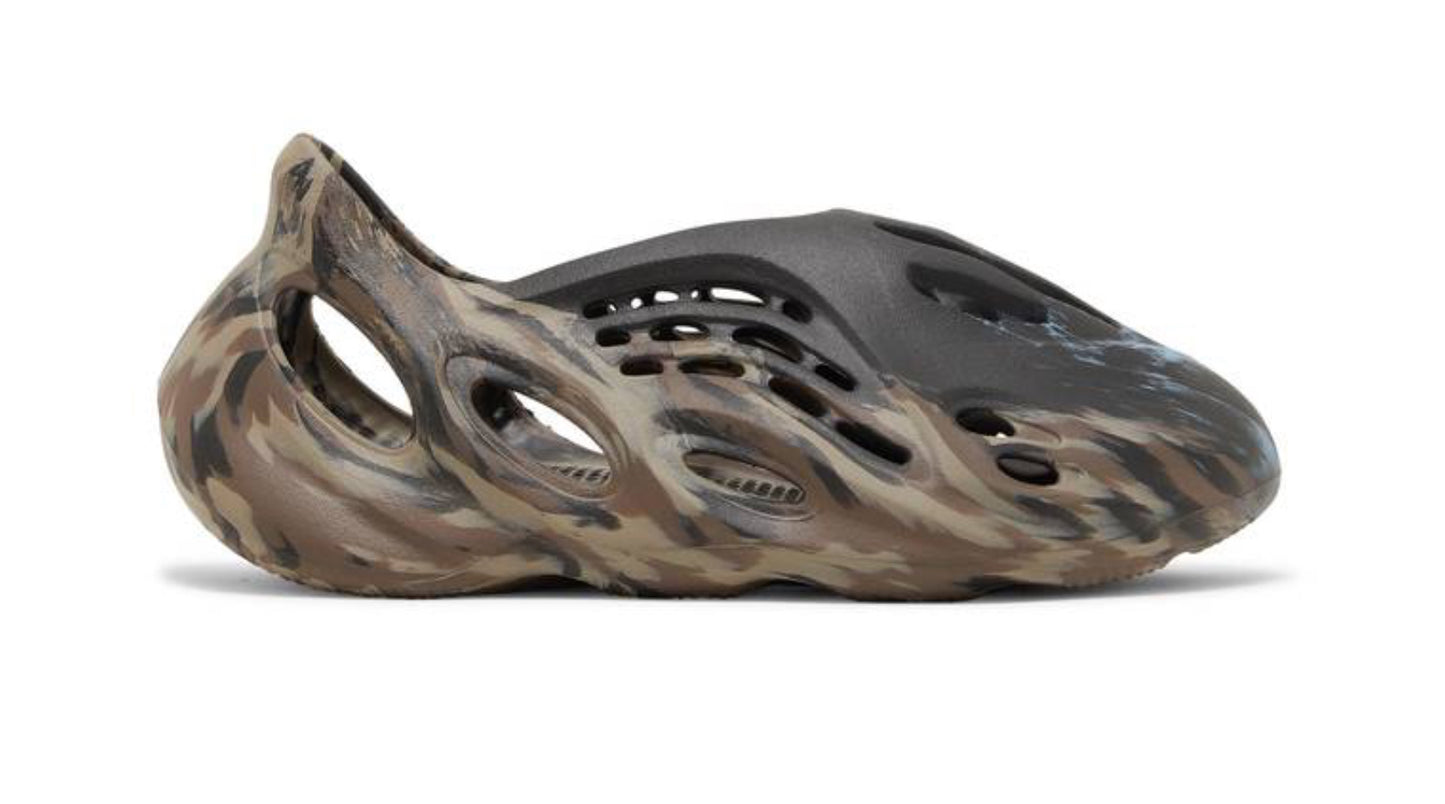 Yeezy Foam RNNR MX Cinder