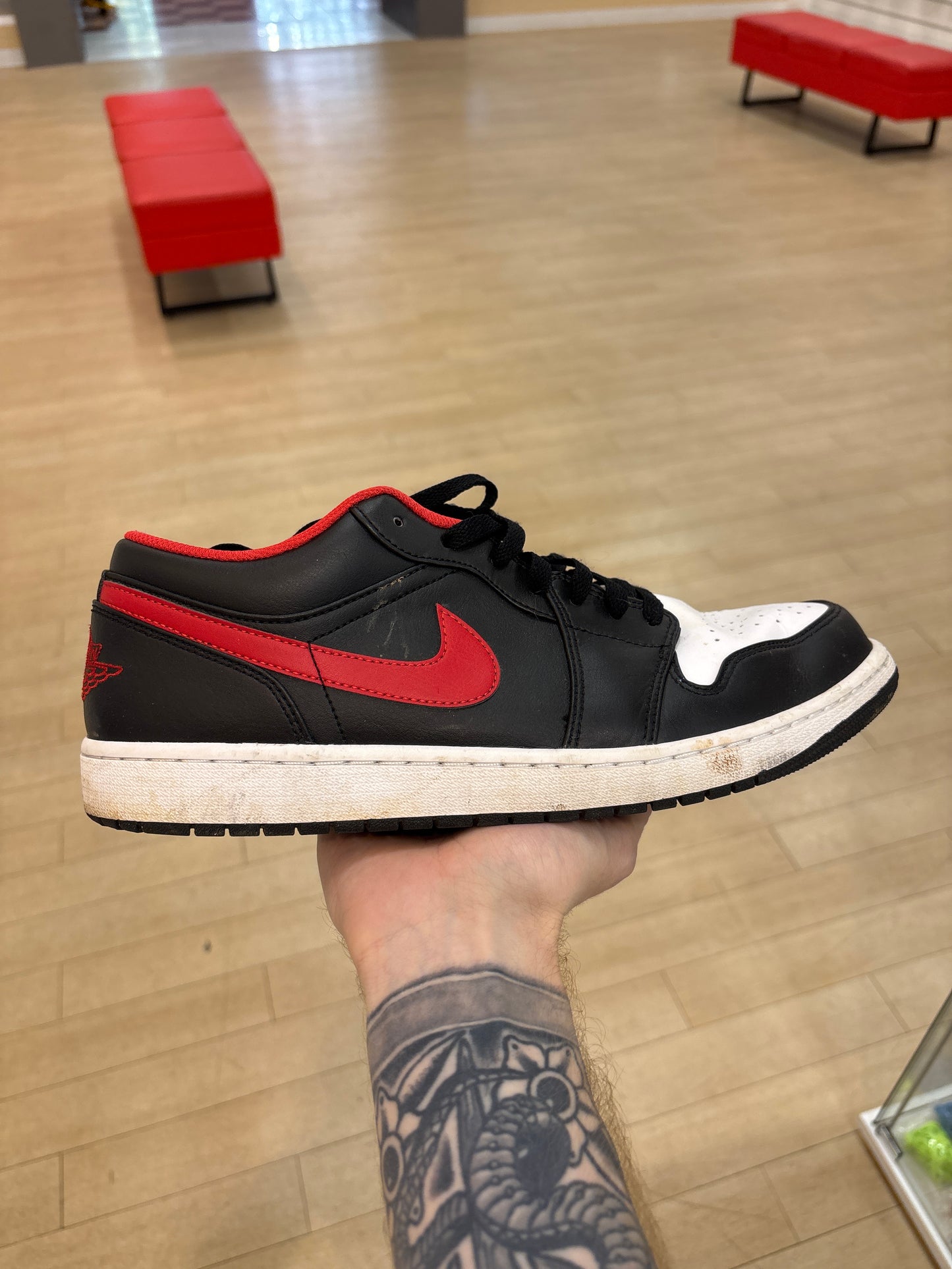 Jordan 1 Low White Toe (Used)