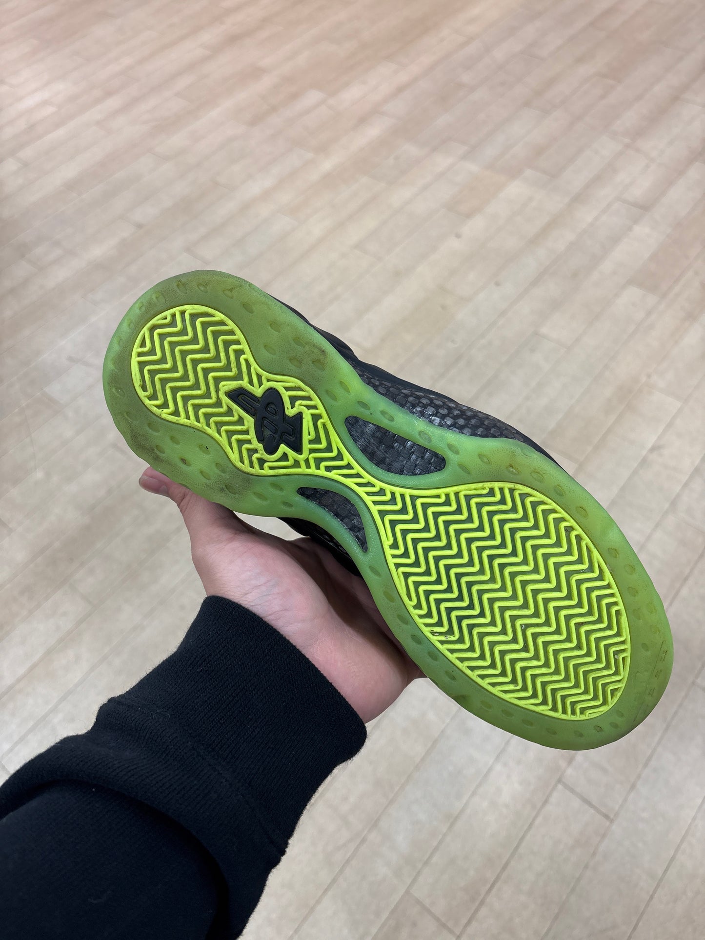 Air Foamposite One Black Volt (Used)