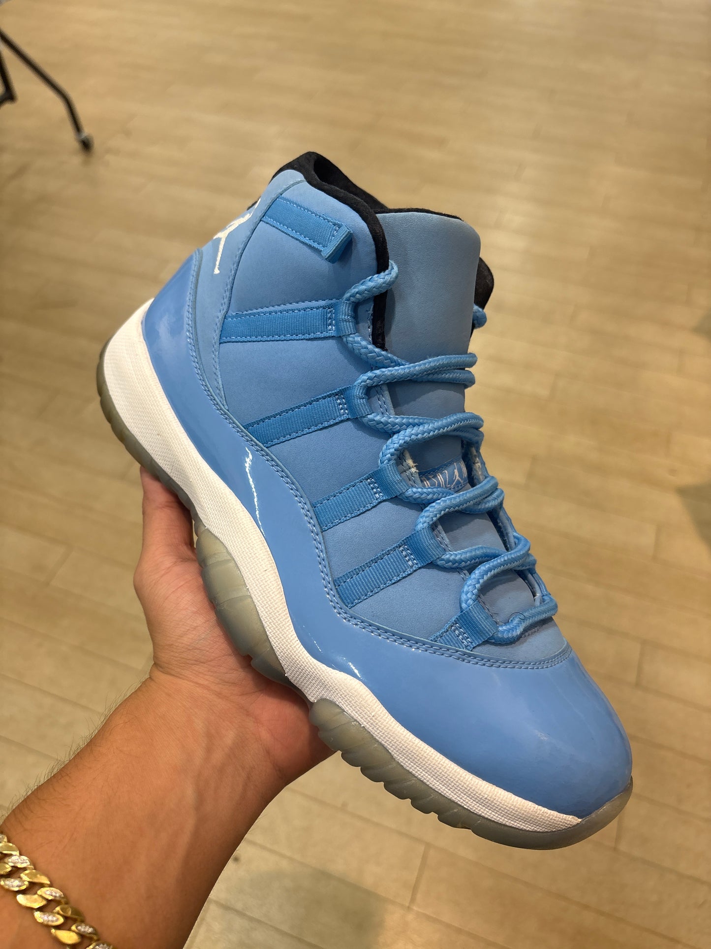 Jordan 11 Pantone (Used)