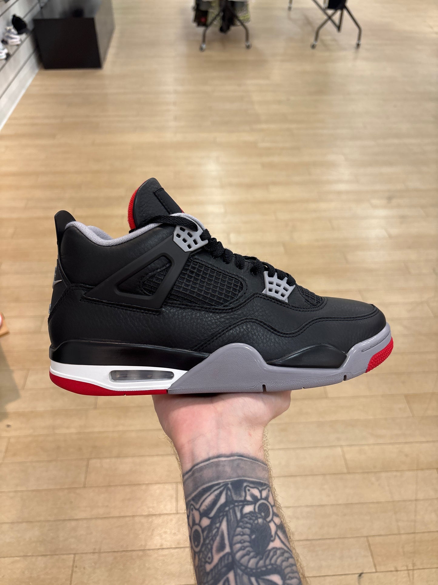 Jordan 4 Bred Reimagined (Used)
