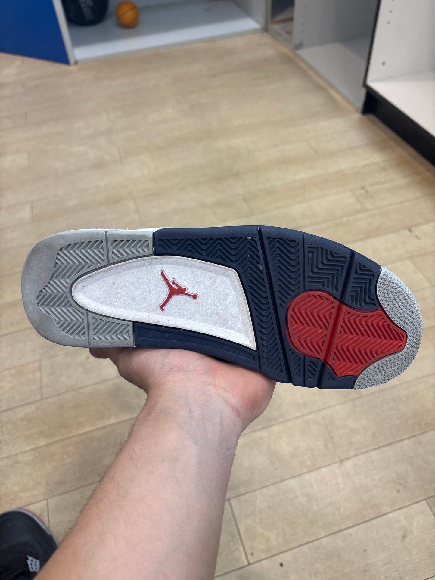 Jordan 4 Midnight Navy (Used)