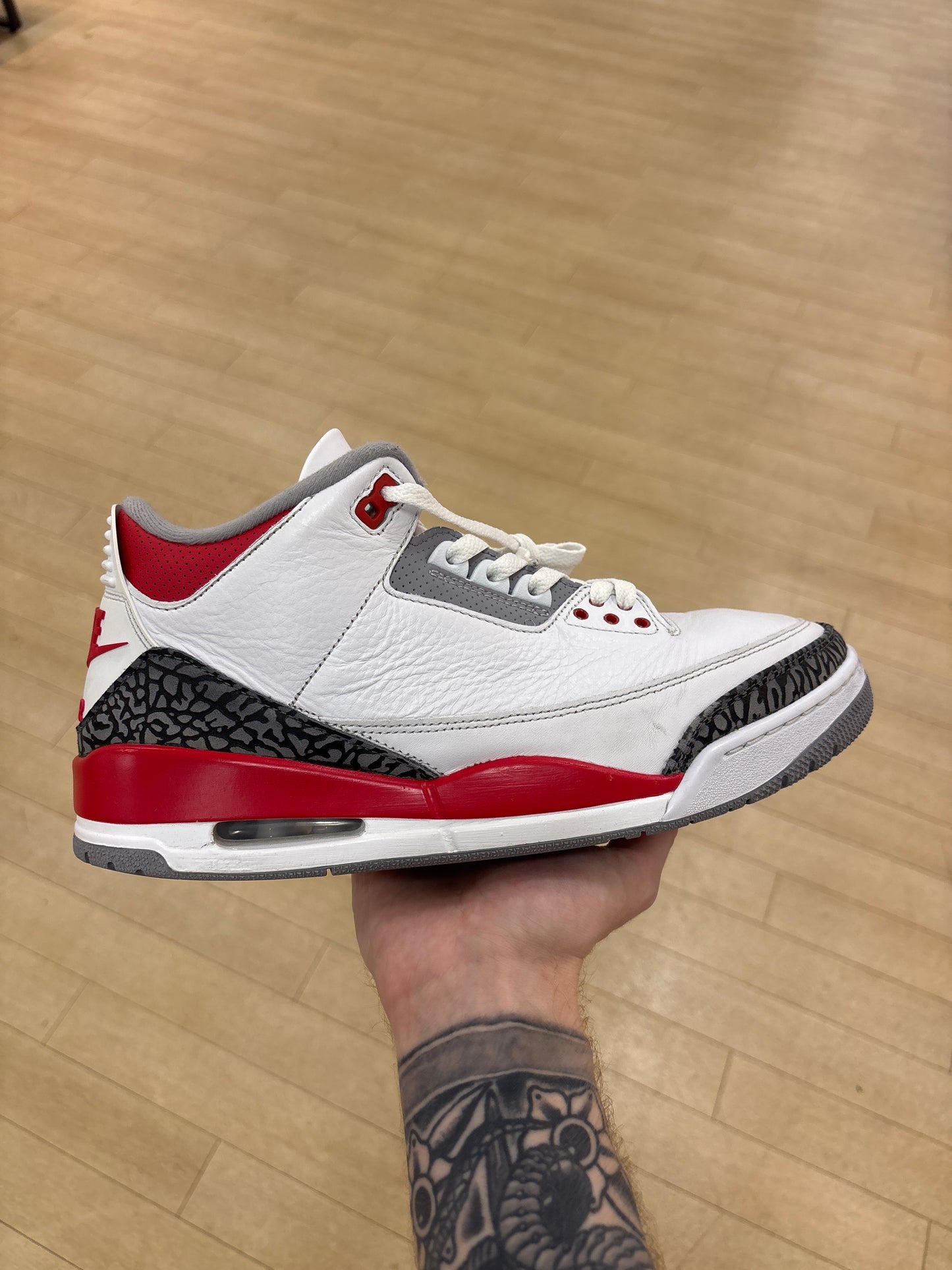 Jordan 3 Fire Red (Used)