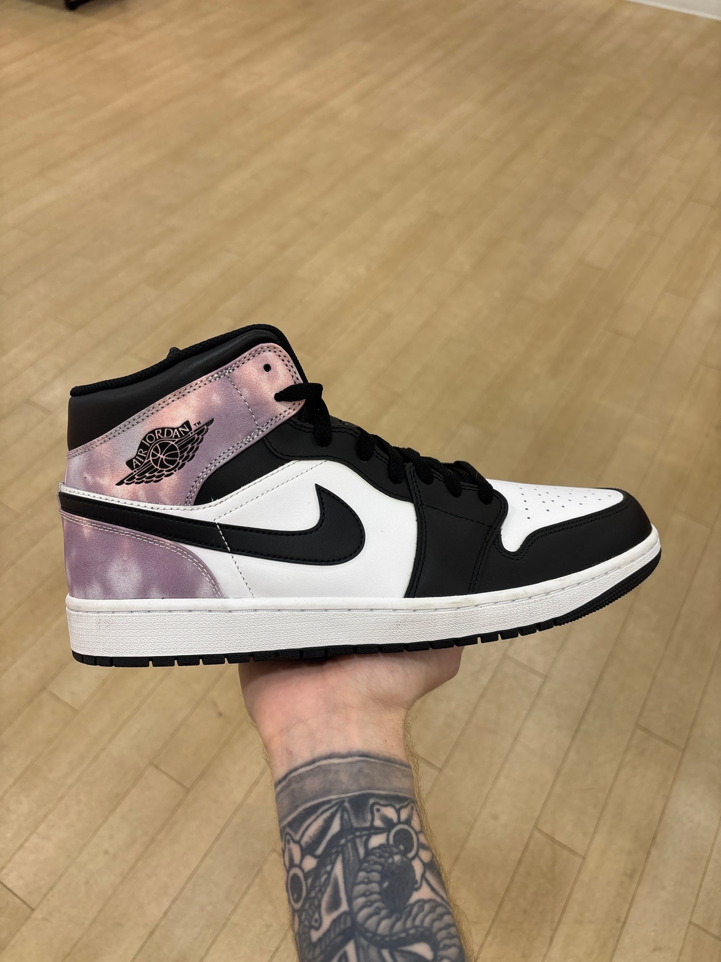 Jordan 1 Mid SE Zen Master (Used)