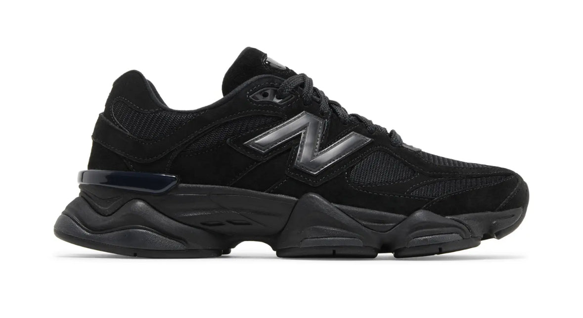 New Balance 9060 Triple Black