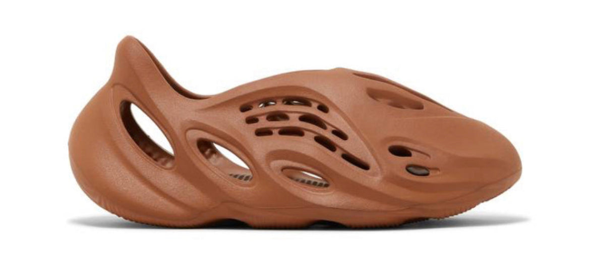 Yeezy Foamrunner Clay Red Men (Used)