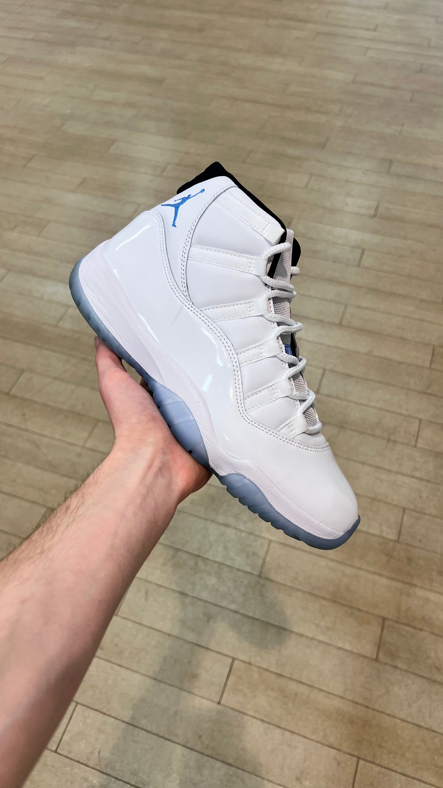 Jordan 11 High Legend Blue Men (Used)
