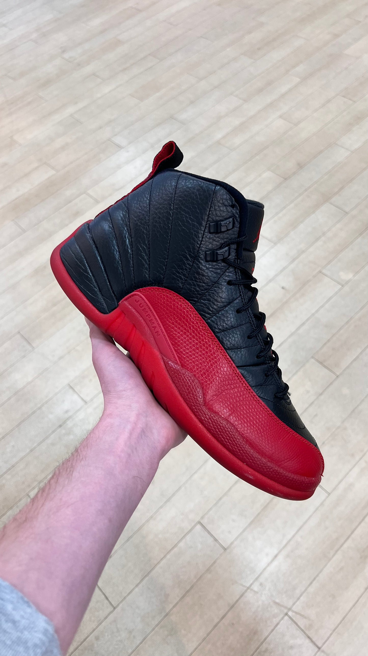 Jordan 12 Flu Game 2016 (Used)
