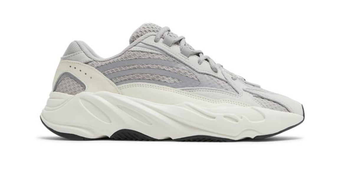 Yeezy 700 Static (Used)