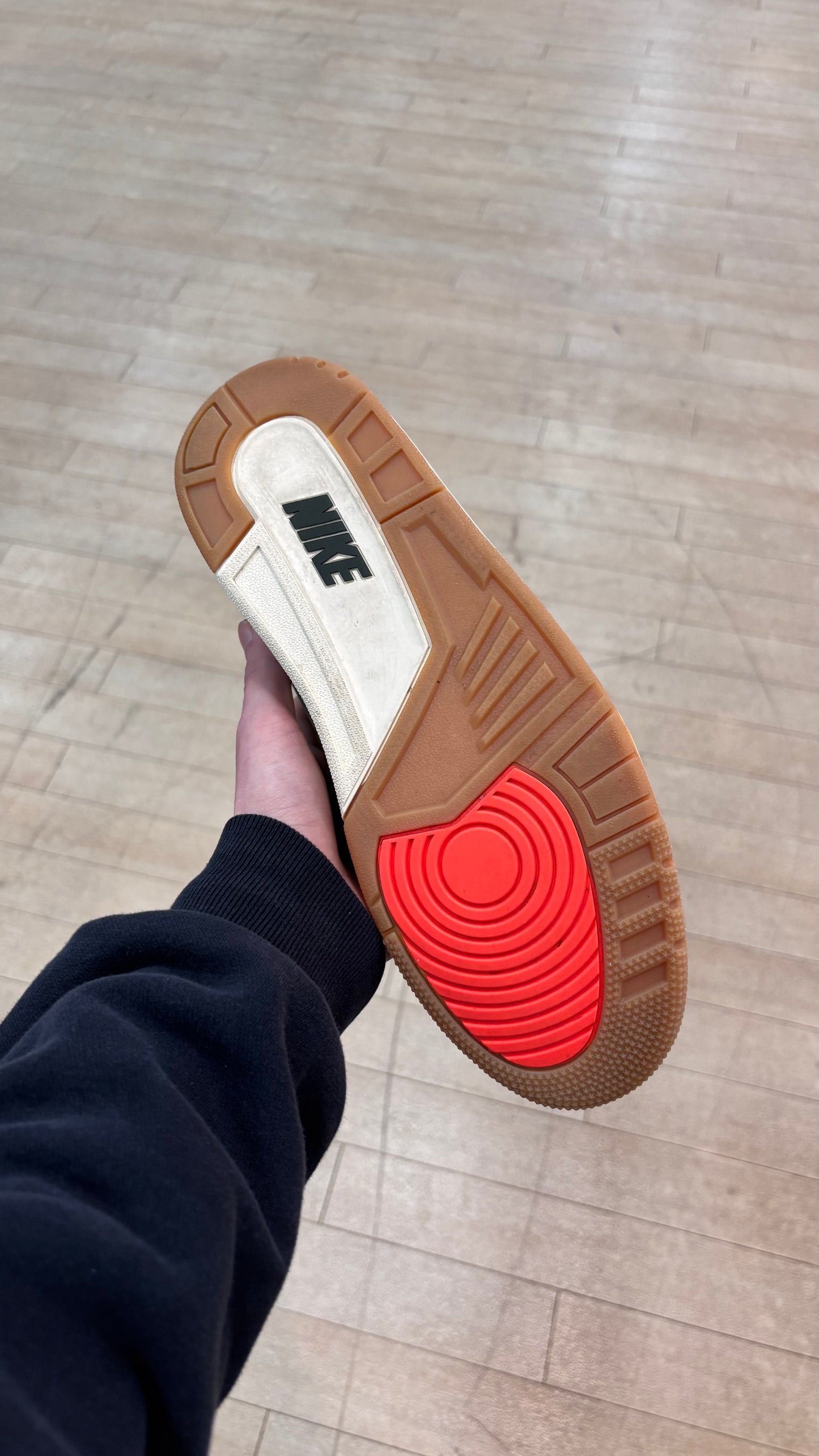 Jordan 3 Family Affair (Used)