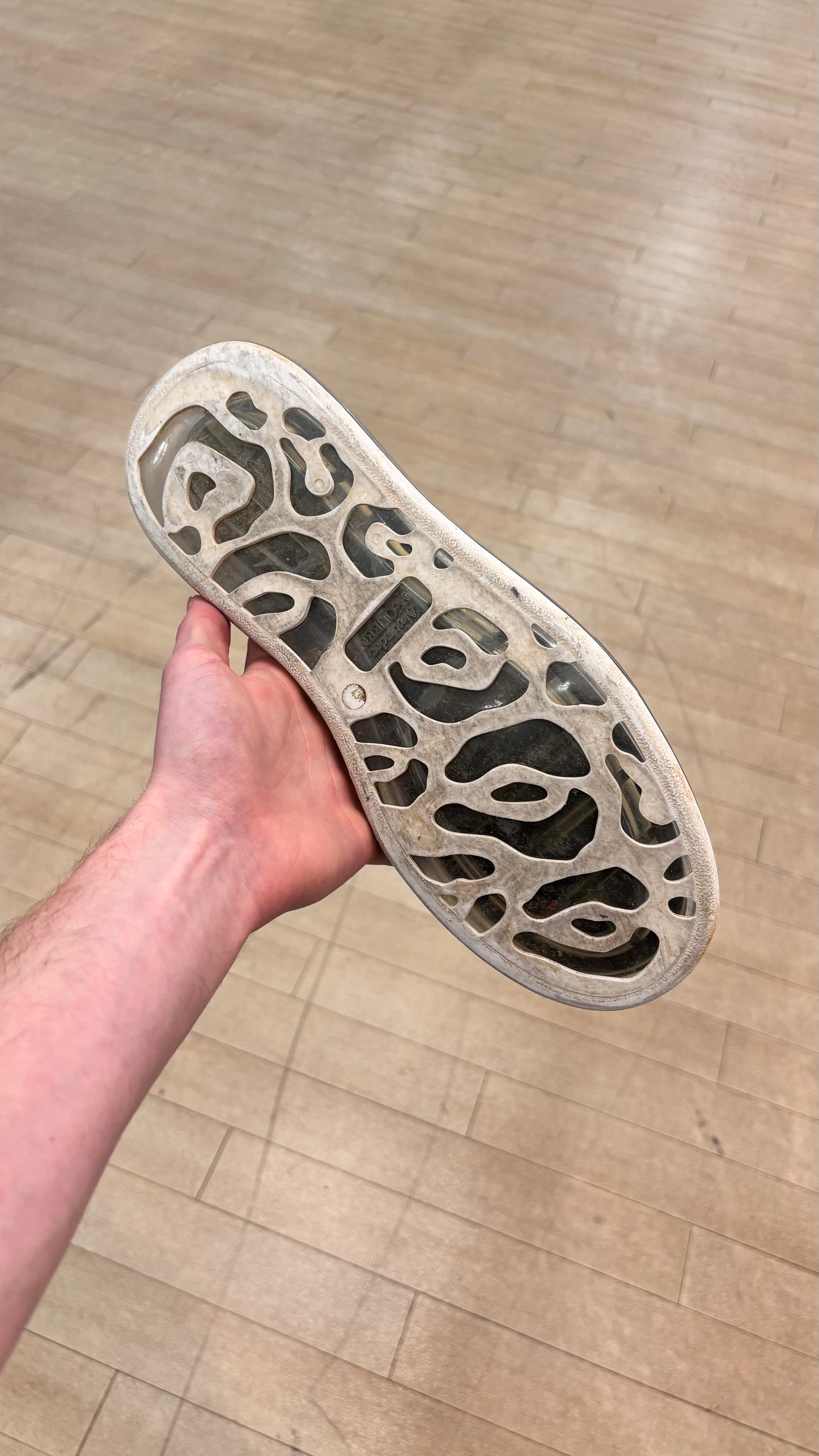 Alexander McQueen Oversized Clear Sole Black (Used)