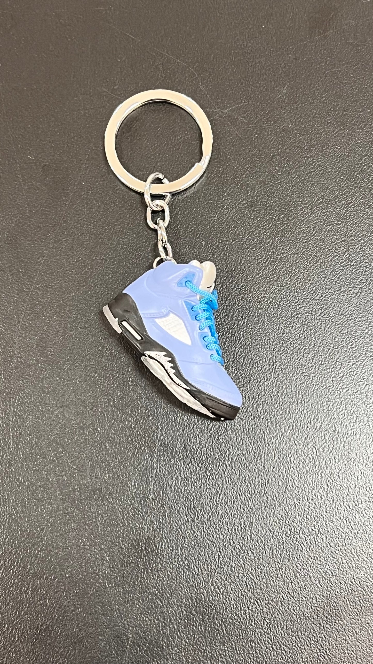 Jordan 5 UNC Keychain