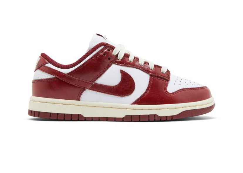 Wmns Dunk Low Premium Vintage Red