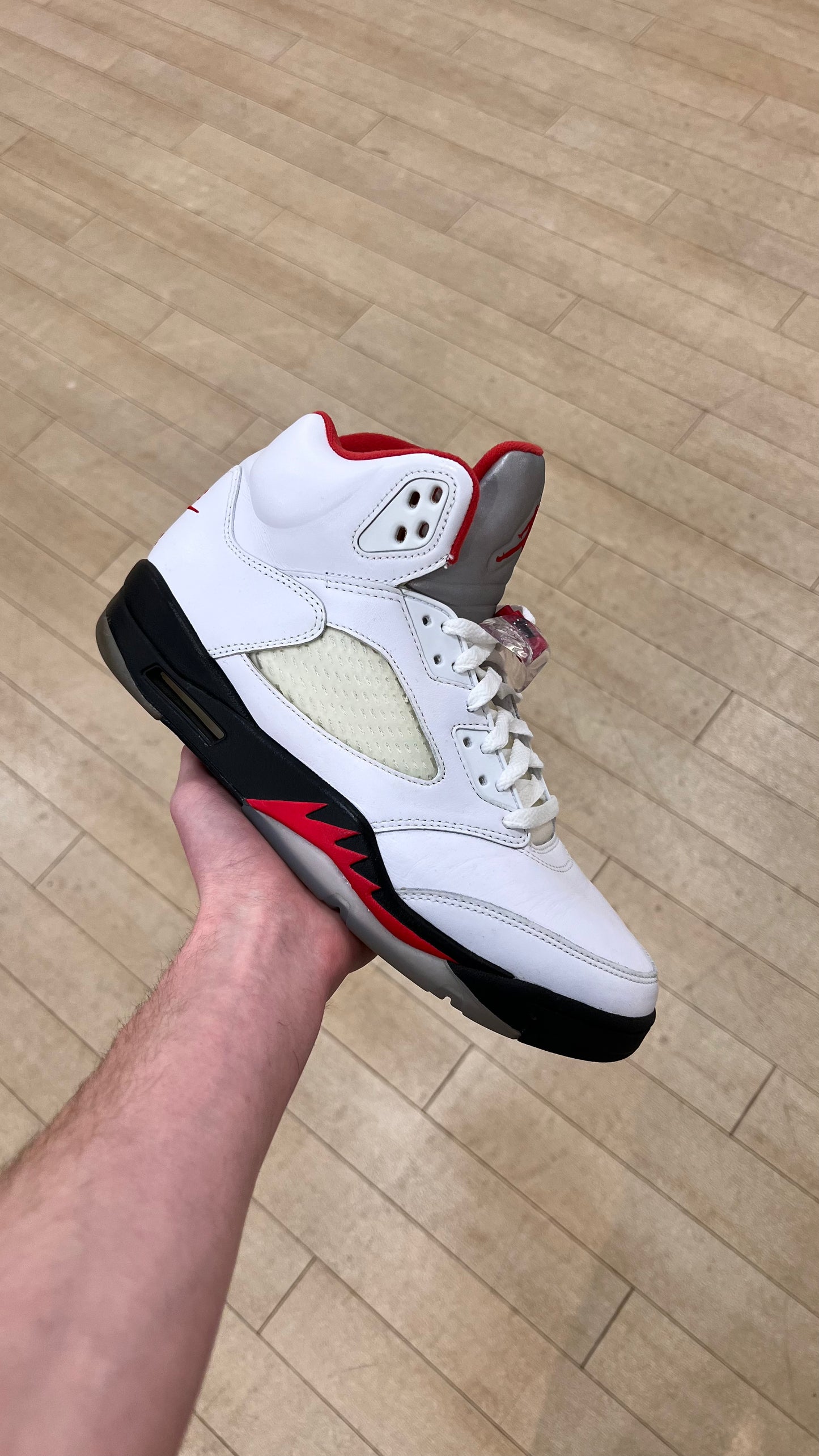 Jordan 5 Fire Red (Used)