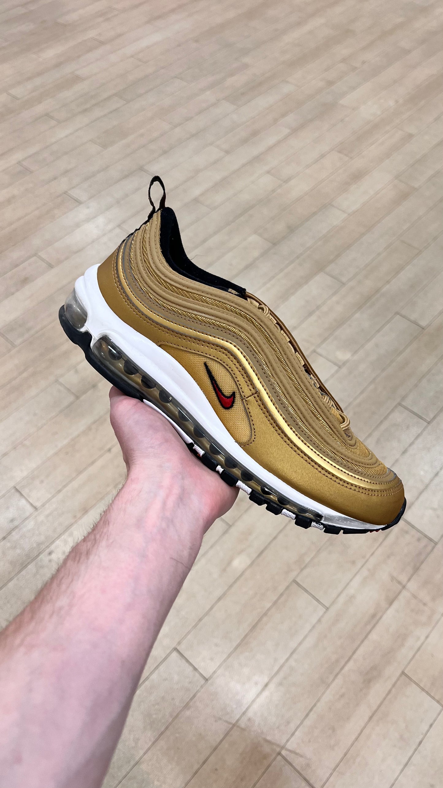 Air Max 97 Metallic Gold (Used)