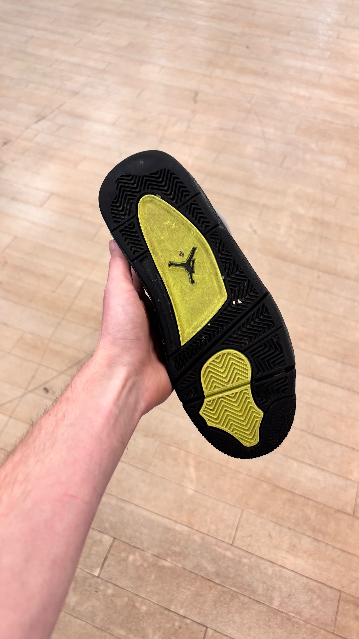 Jordan 4 SE Neon 95 GS (Used)