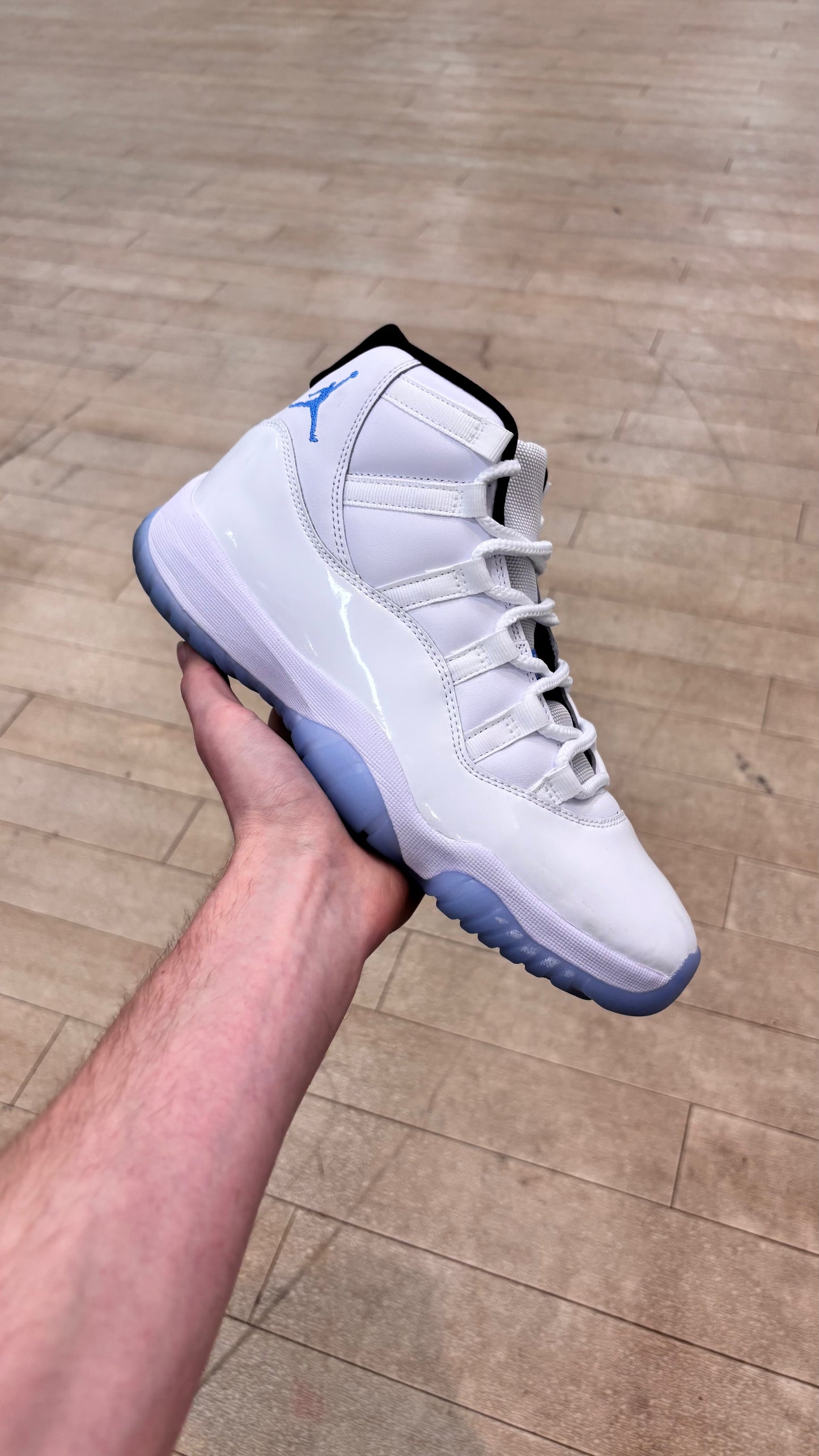 Jordan 11 High Legend Blue (Used)