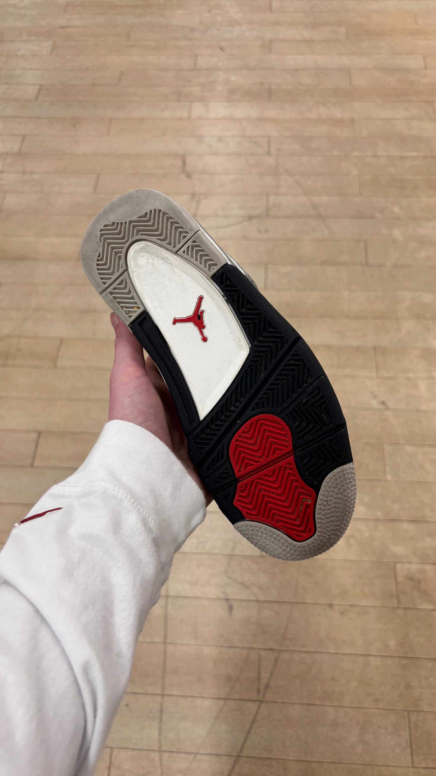 Jordan 4 White Cement GS (Used)