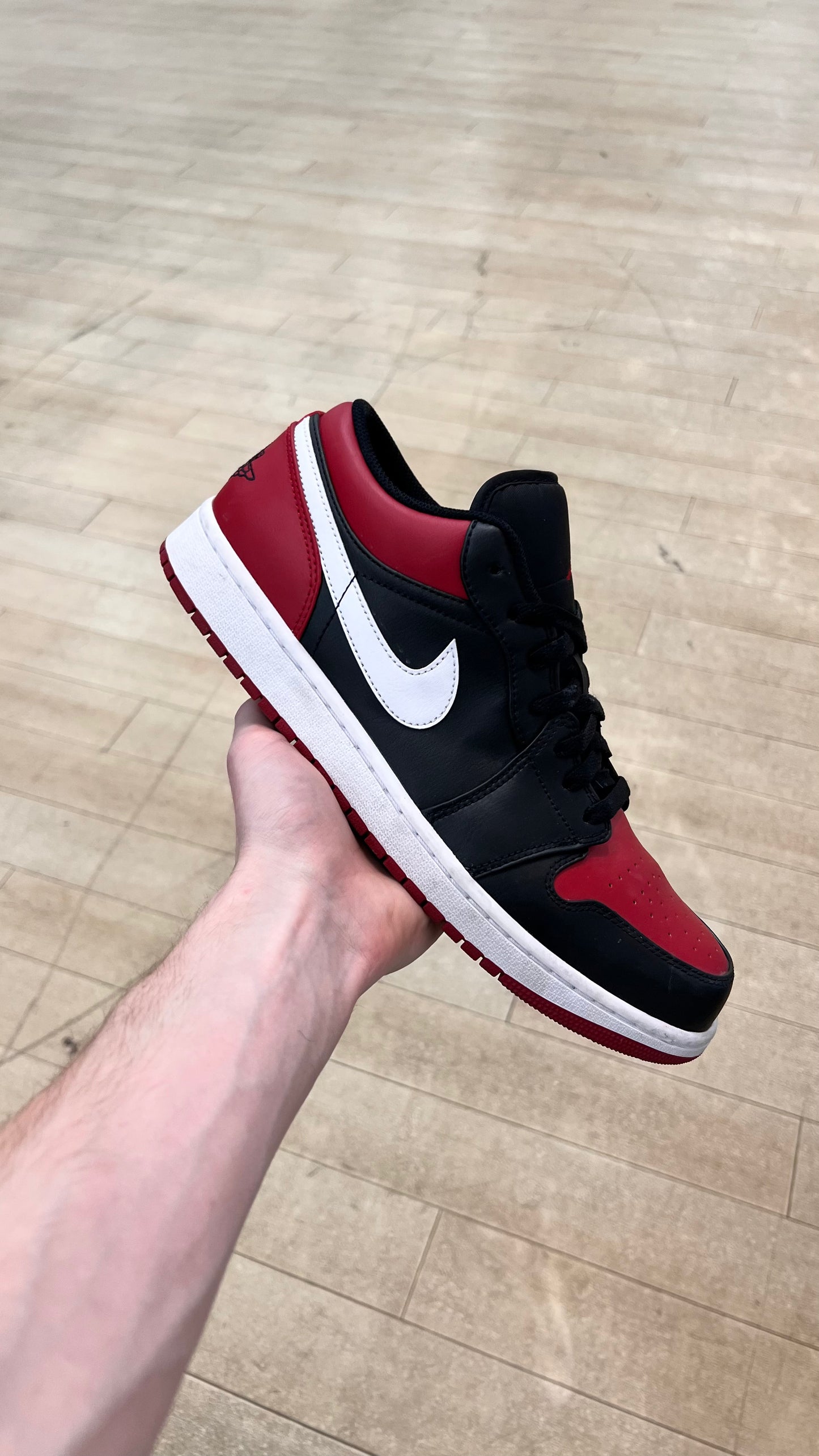 Jordan 1 Low Alternate Bred Toe (Used)