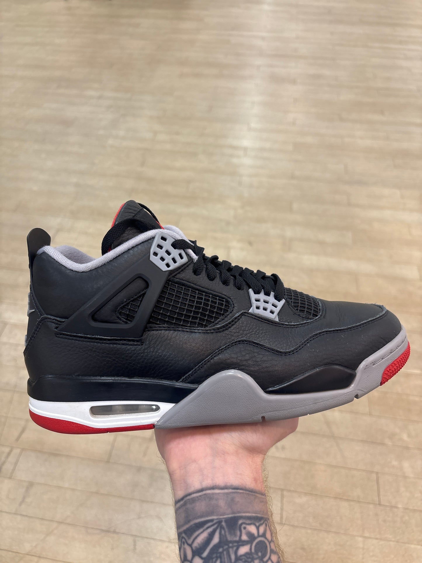 Jordan 4 Bred Reimagined (Used)