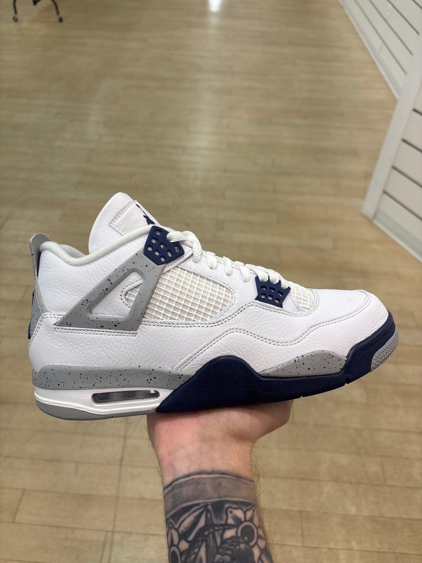 Jordan 4 Midnight Navy (Used)