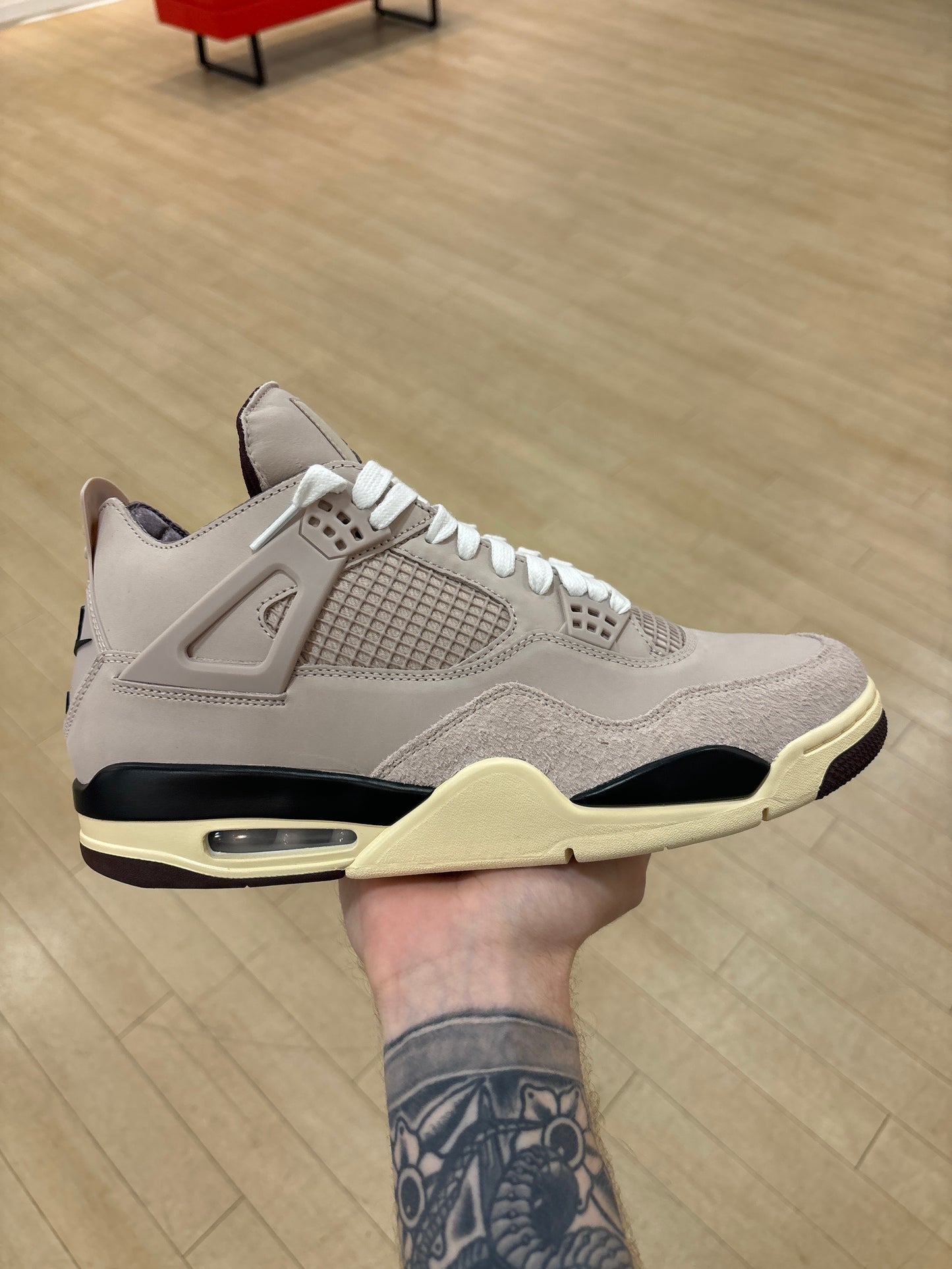 Jordan 4 A Ma Maniere While You Were Sleeping W (Used)