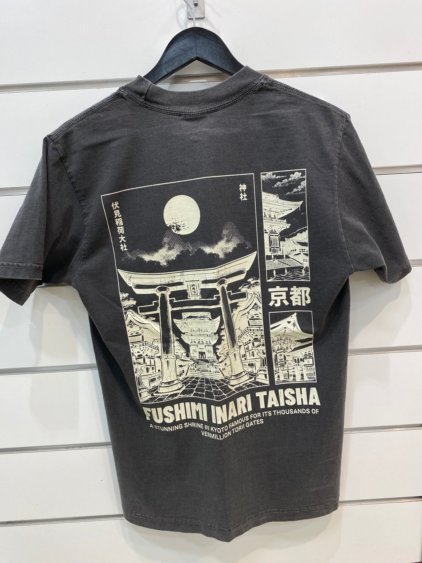 Montese Fushimi Tee