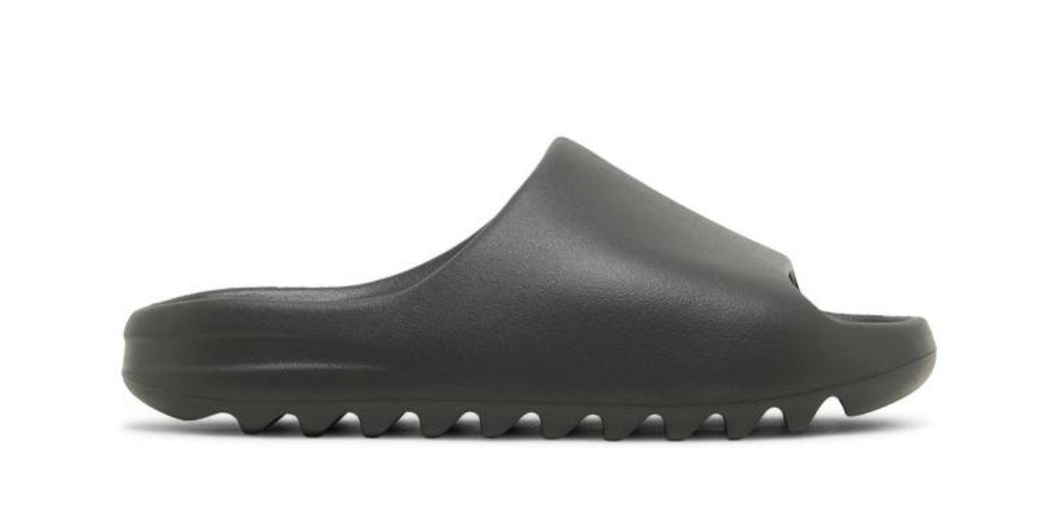 Yeezy Slide Dark Onyx