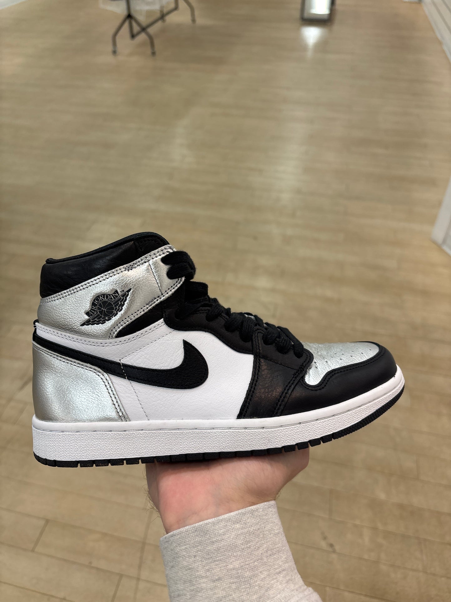 Jordan 1 High Silver Toe W (Used)