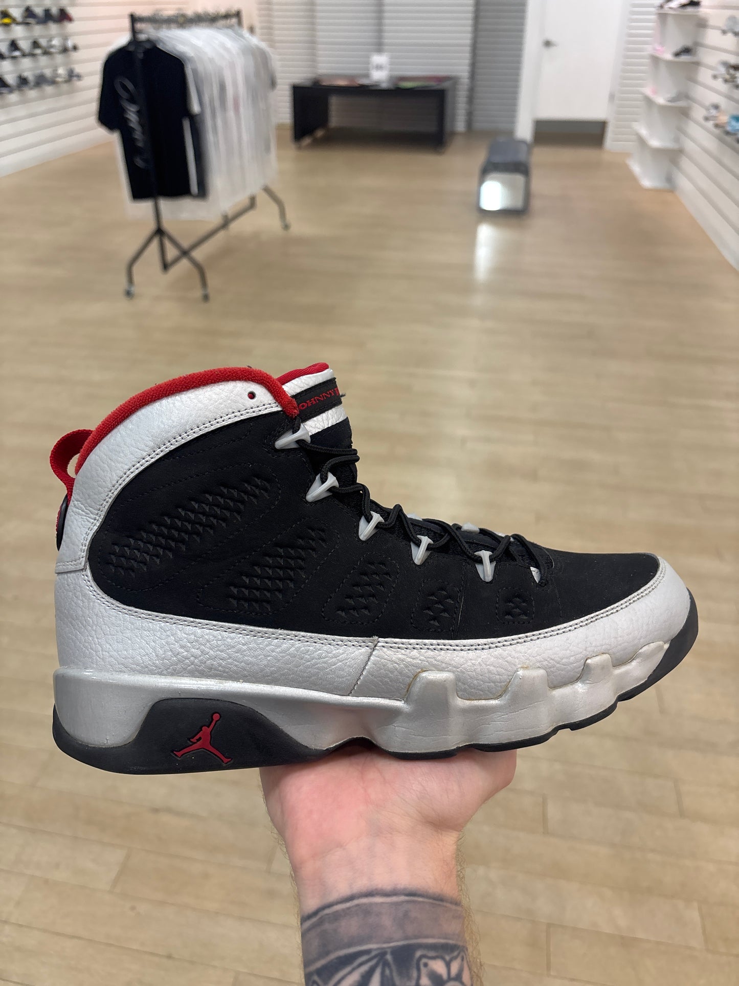 Jordan 9 Johnny Kilroy (Used)
