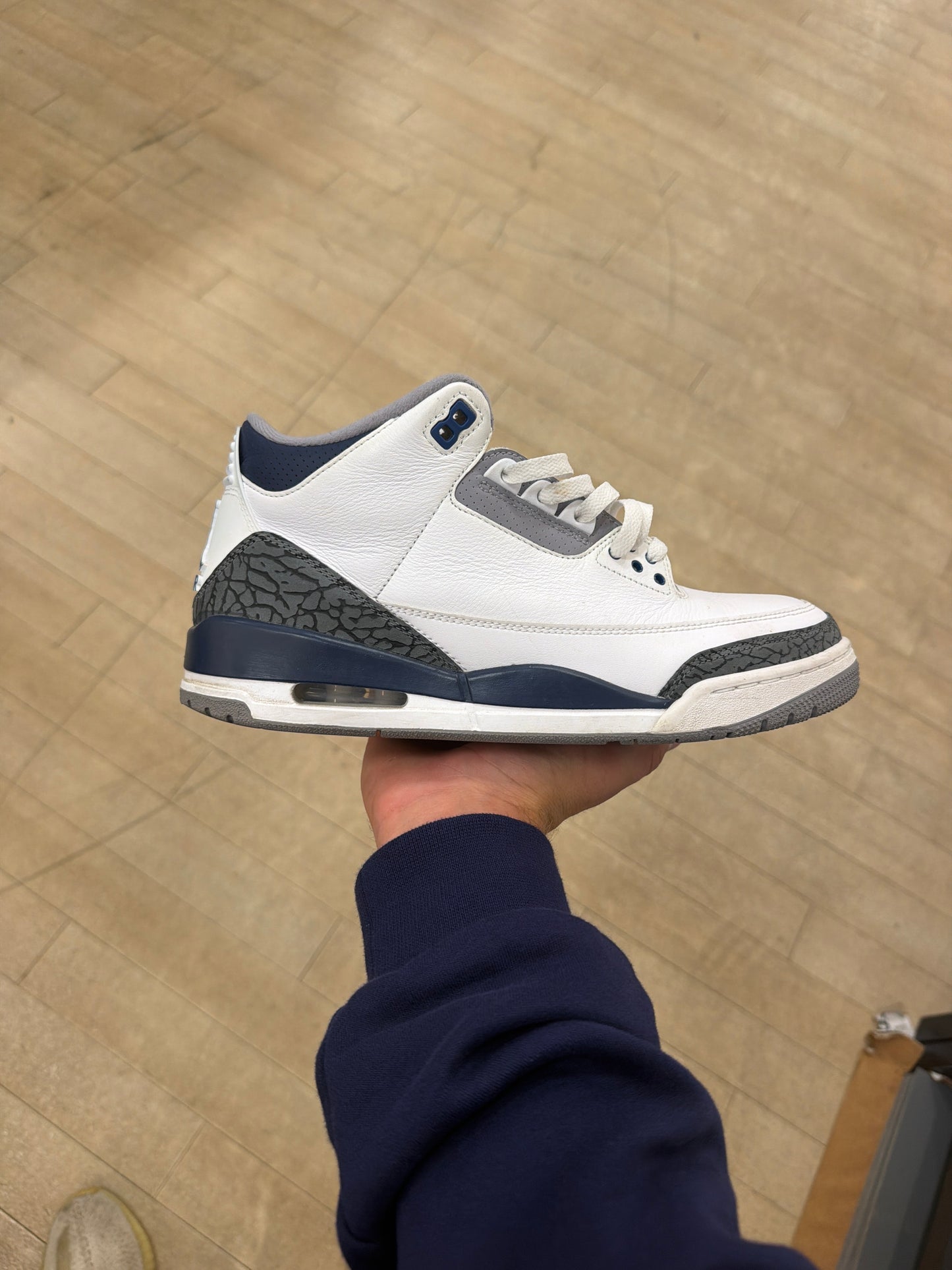 Jordan 3 Midnight Navy (Used)