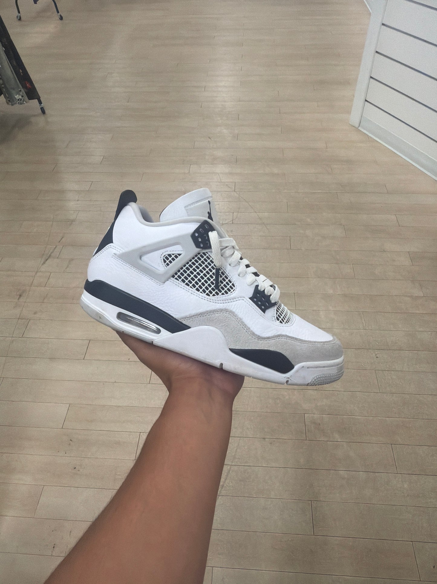 Jordan 4 Military Black (Used)