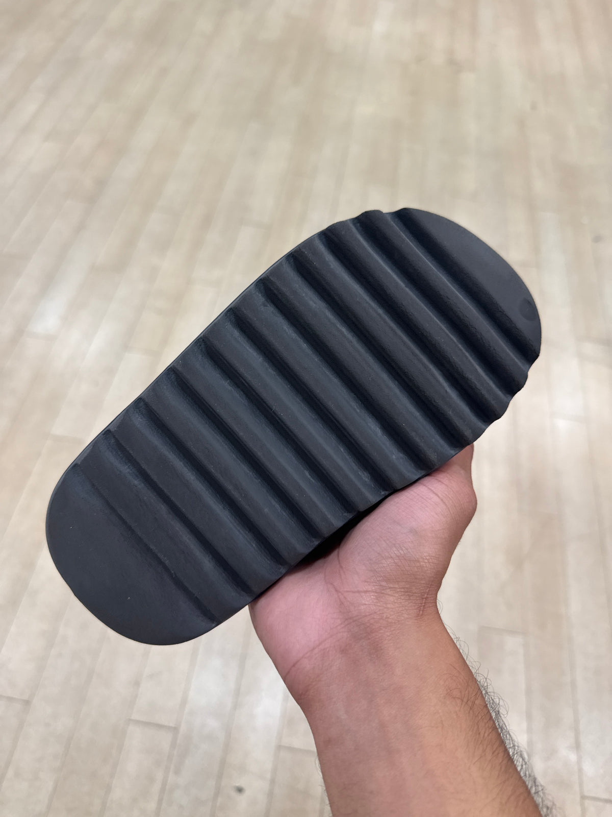Yeezy Slide Onyx (Used)