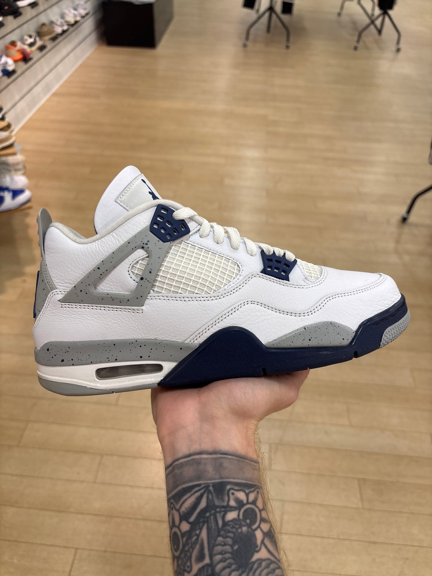 Jordan 4 Midnight Navy (Used)