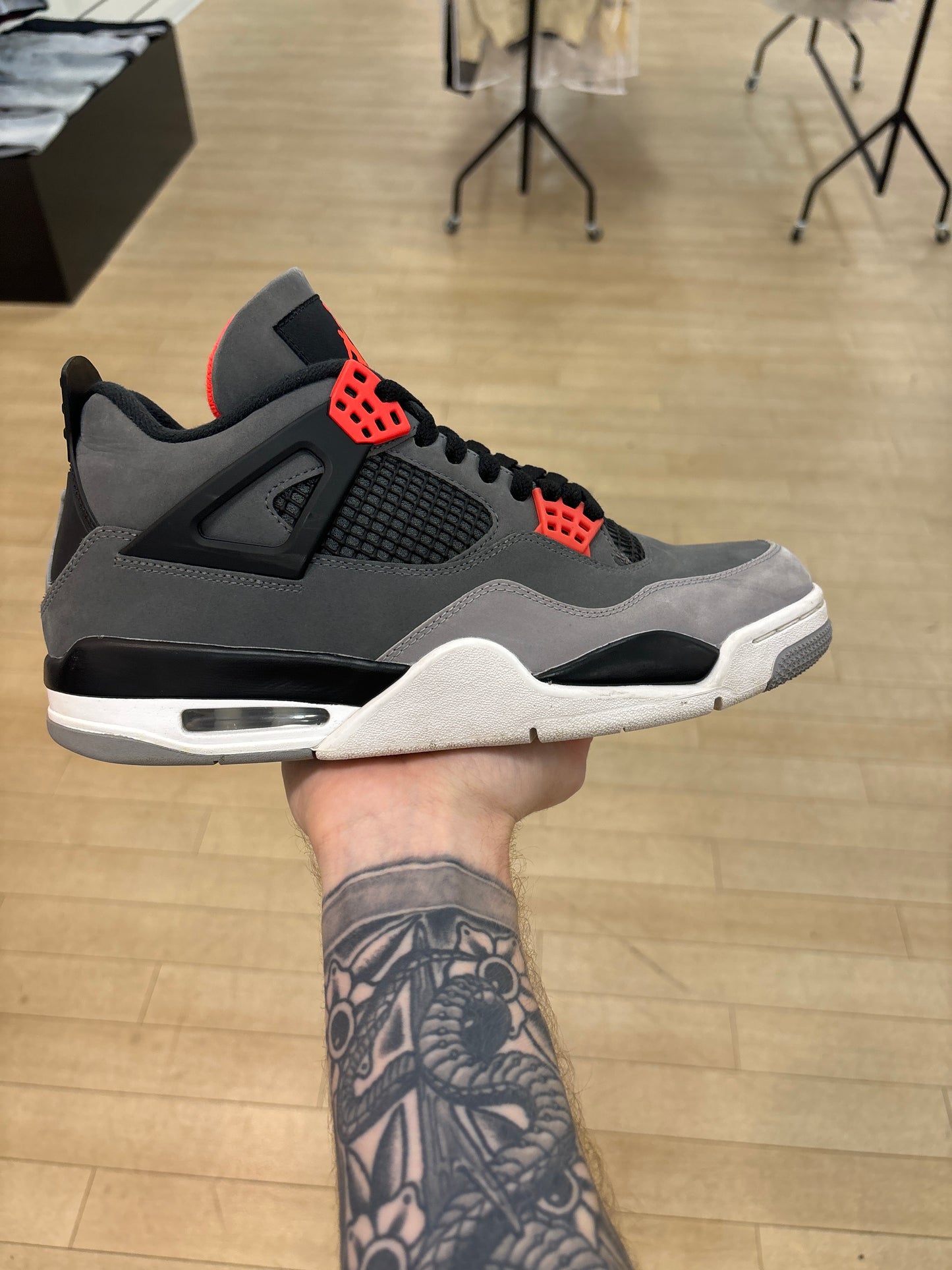 Jordan 4 Infrared (Used)