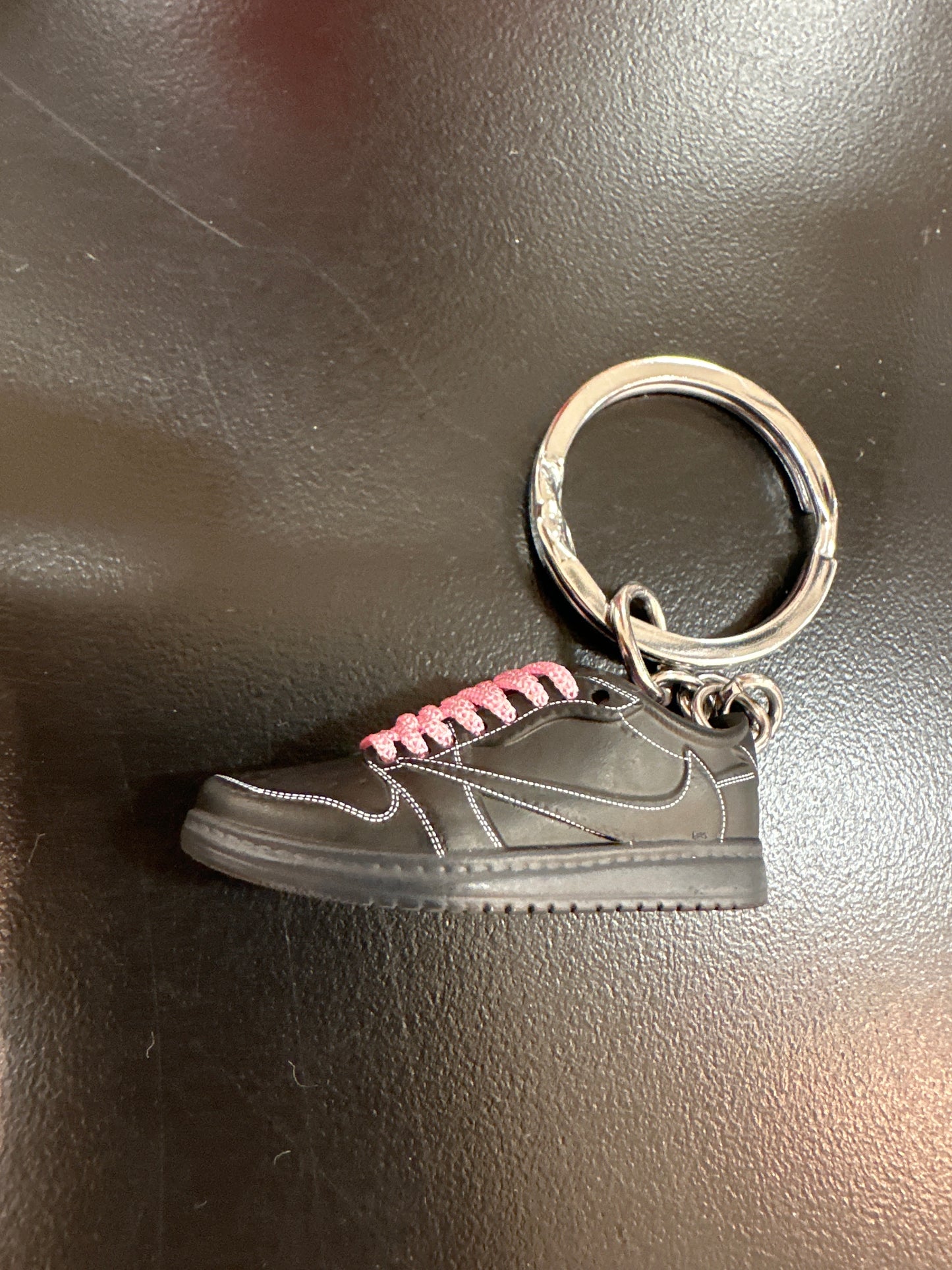 Travis Scott Phantom Pink Laces Low Keychain