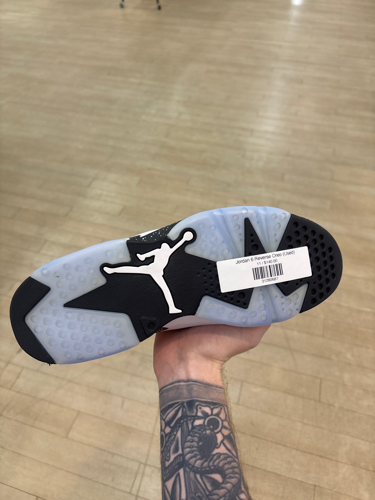 Jordan 6 Reverse Oreo (Used)