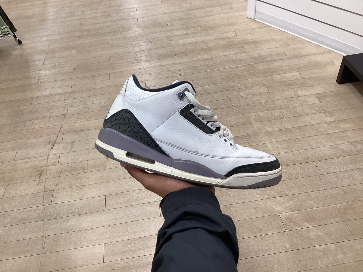 Jordan 3 Retro Cement Grey (Used)