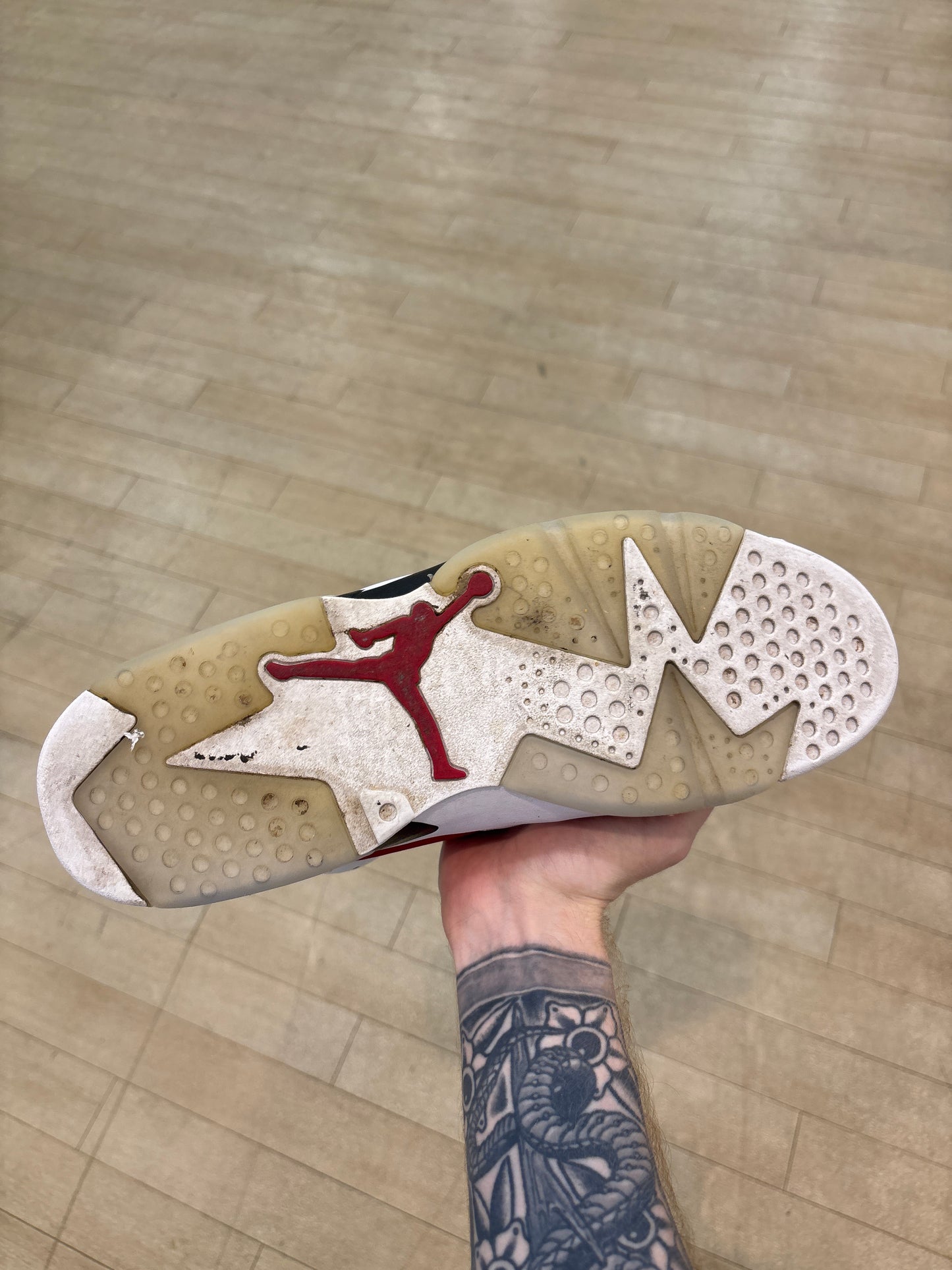 Jordan 6 Carmine (Used)