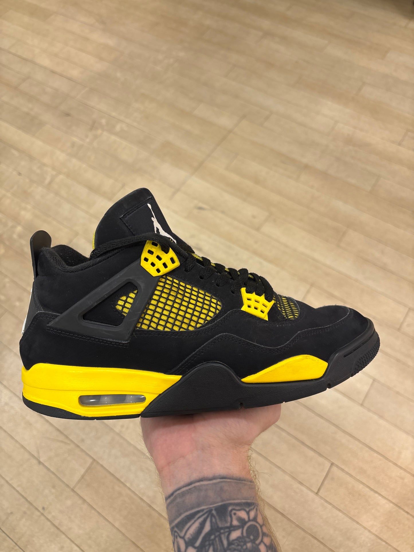 Jordan 4 Thunder (Used)