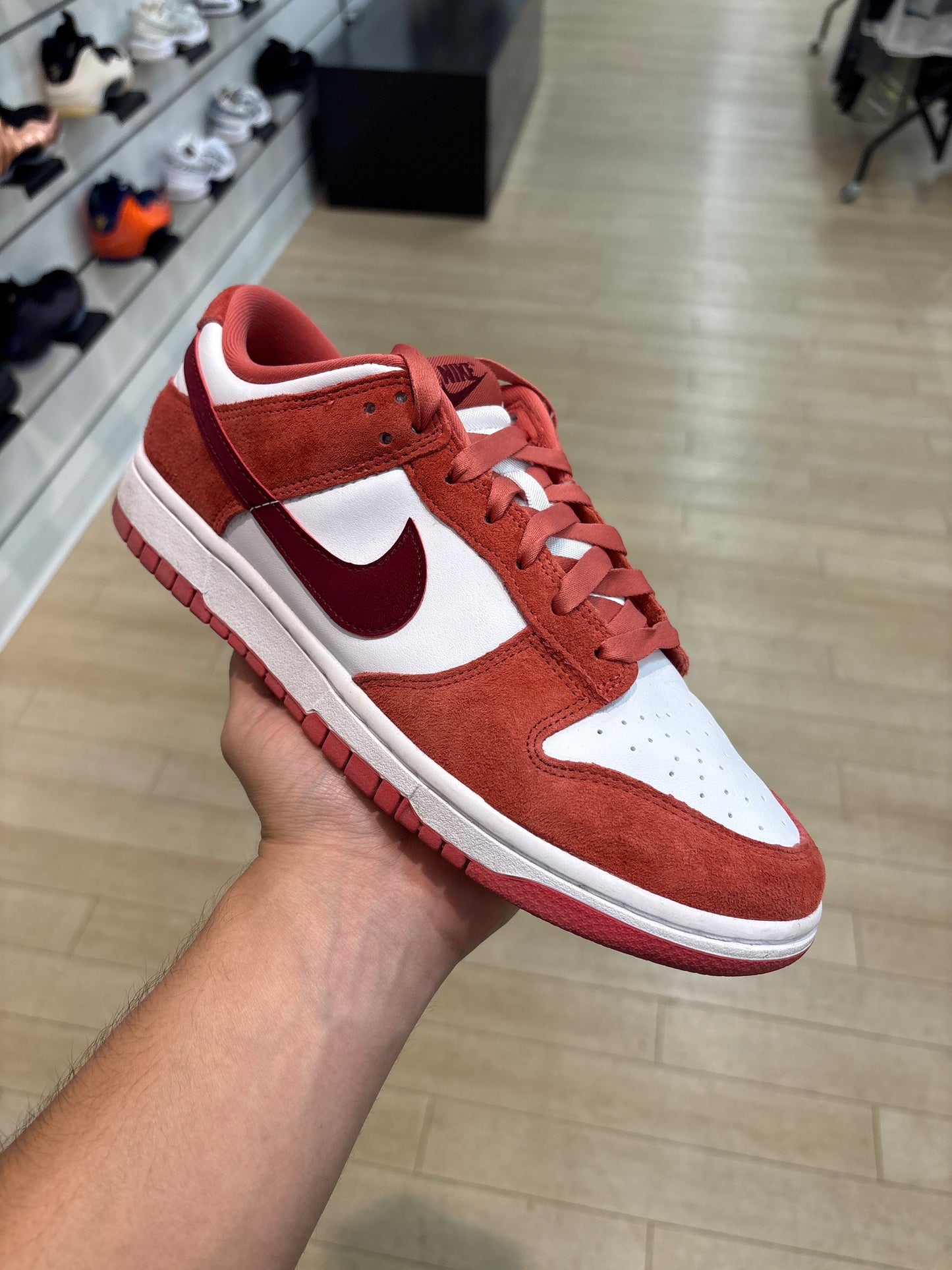 Nike Dunk Low Valentines Day (Used)